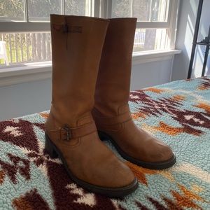Used Genuine Frye Veronica Short boot
